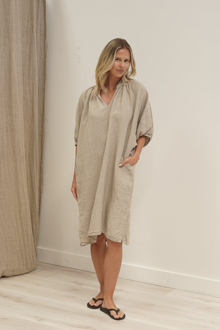 Orabella V-Neck Dress Natural (With Pockets)