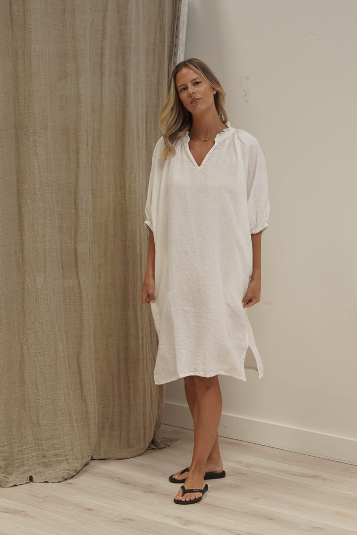 Orabella V-Neck Dress White (With Pockets!)