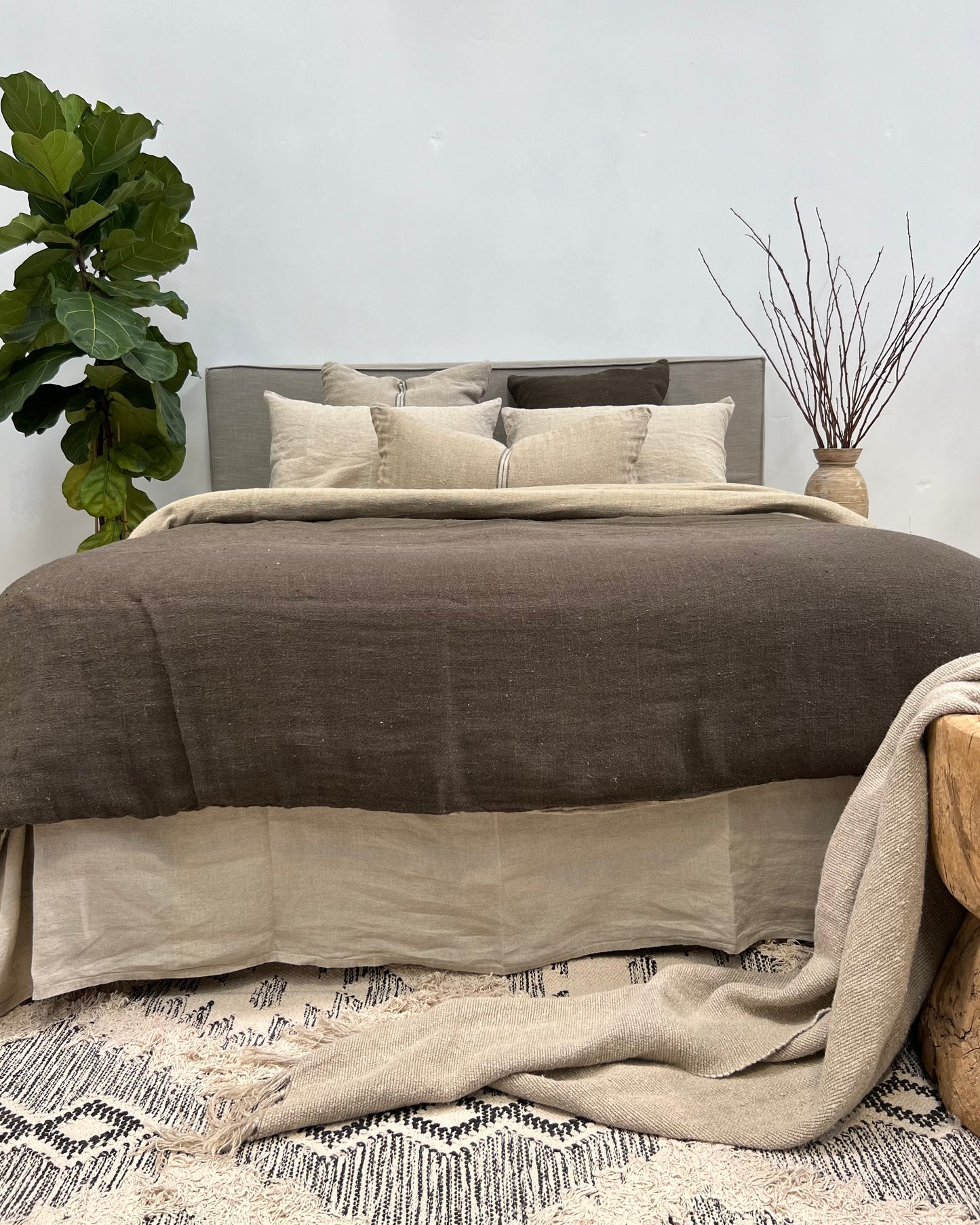 Angaston Handloomed Linen Quilt Cover - Charcoal Rev Natural