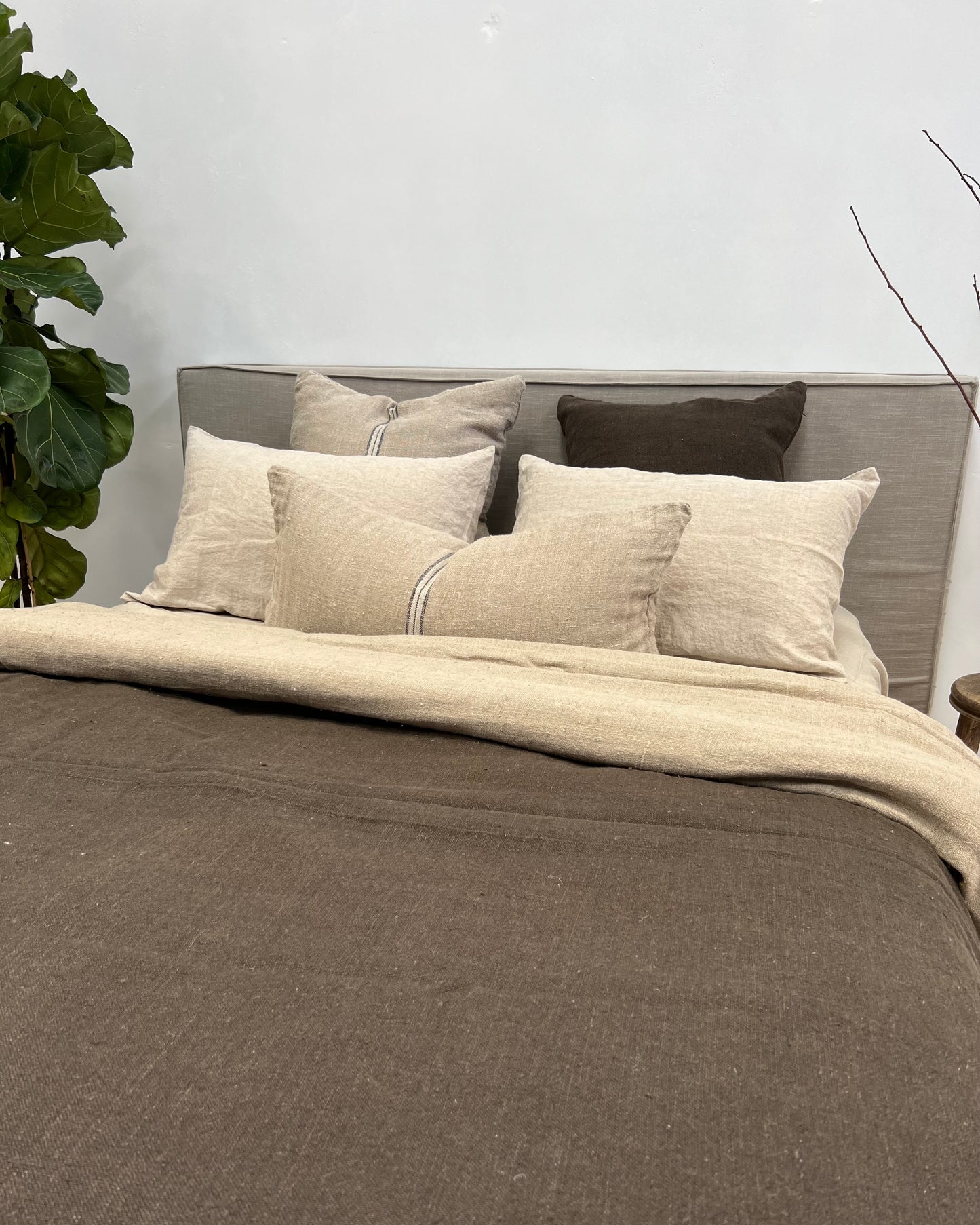 Angaston Handloomed Linen Quilt Cover - Charcoal Rev Natural