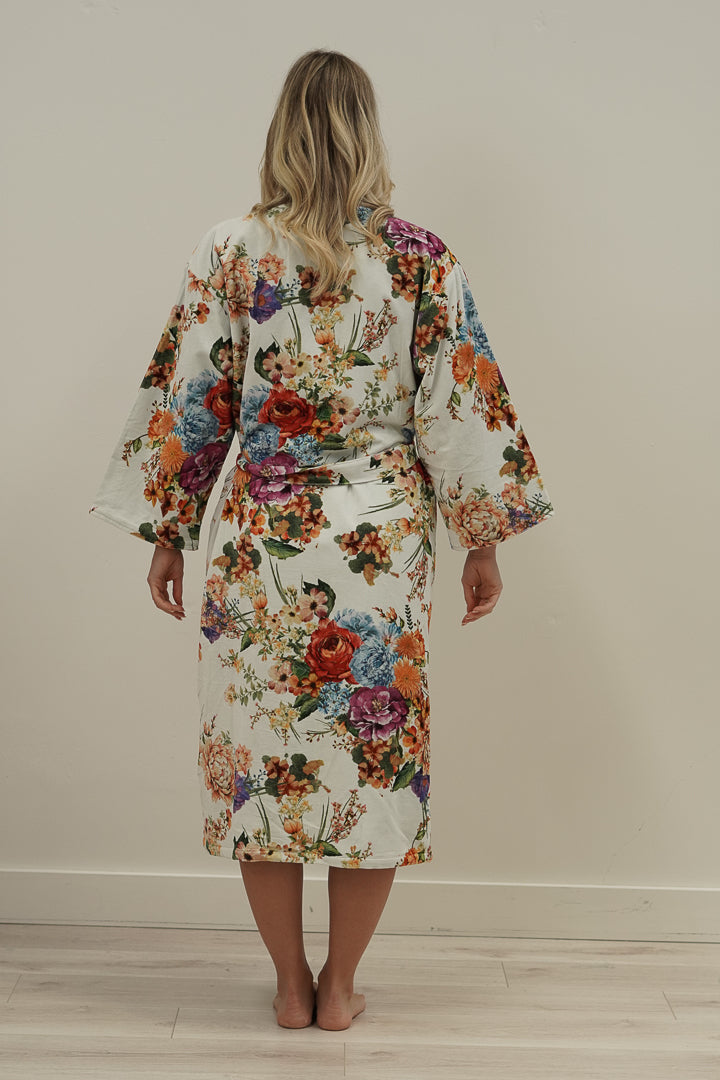 Camilla Bouquet White Velvet Robe
