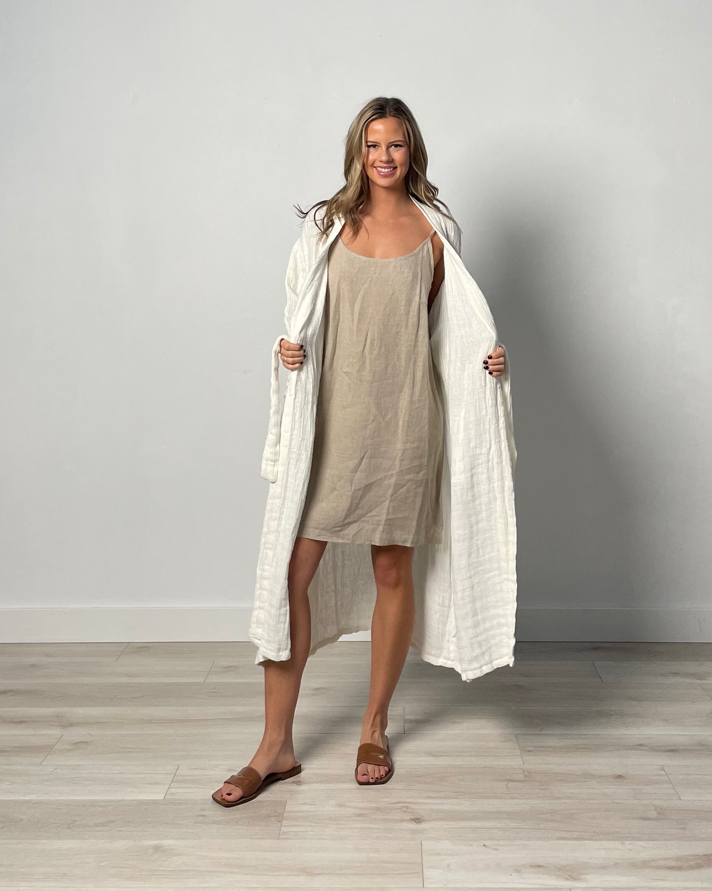 Audrey Heavy Mesh Robe - Optic White