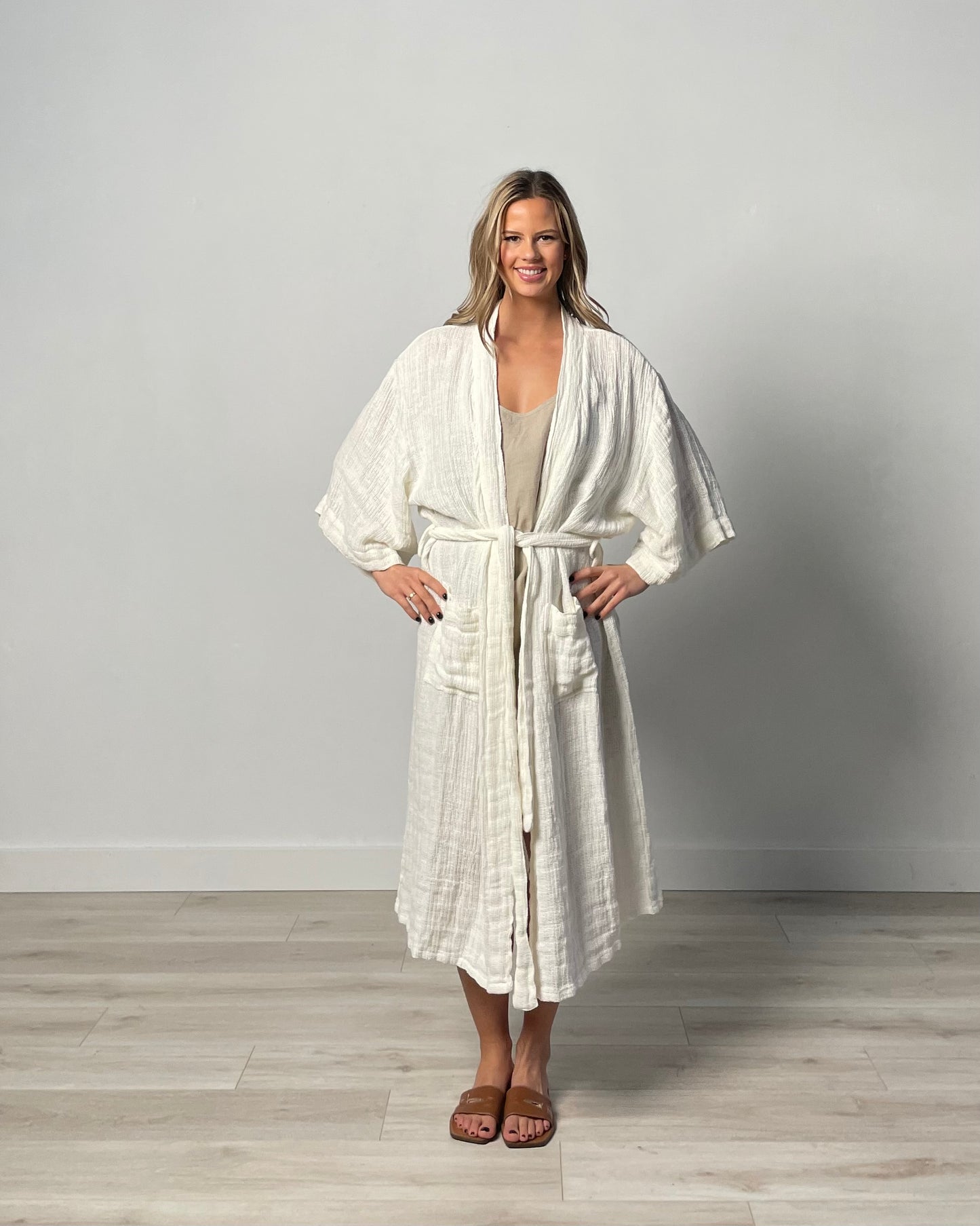 Audrey Heavy Mesh Robe - Optic White