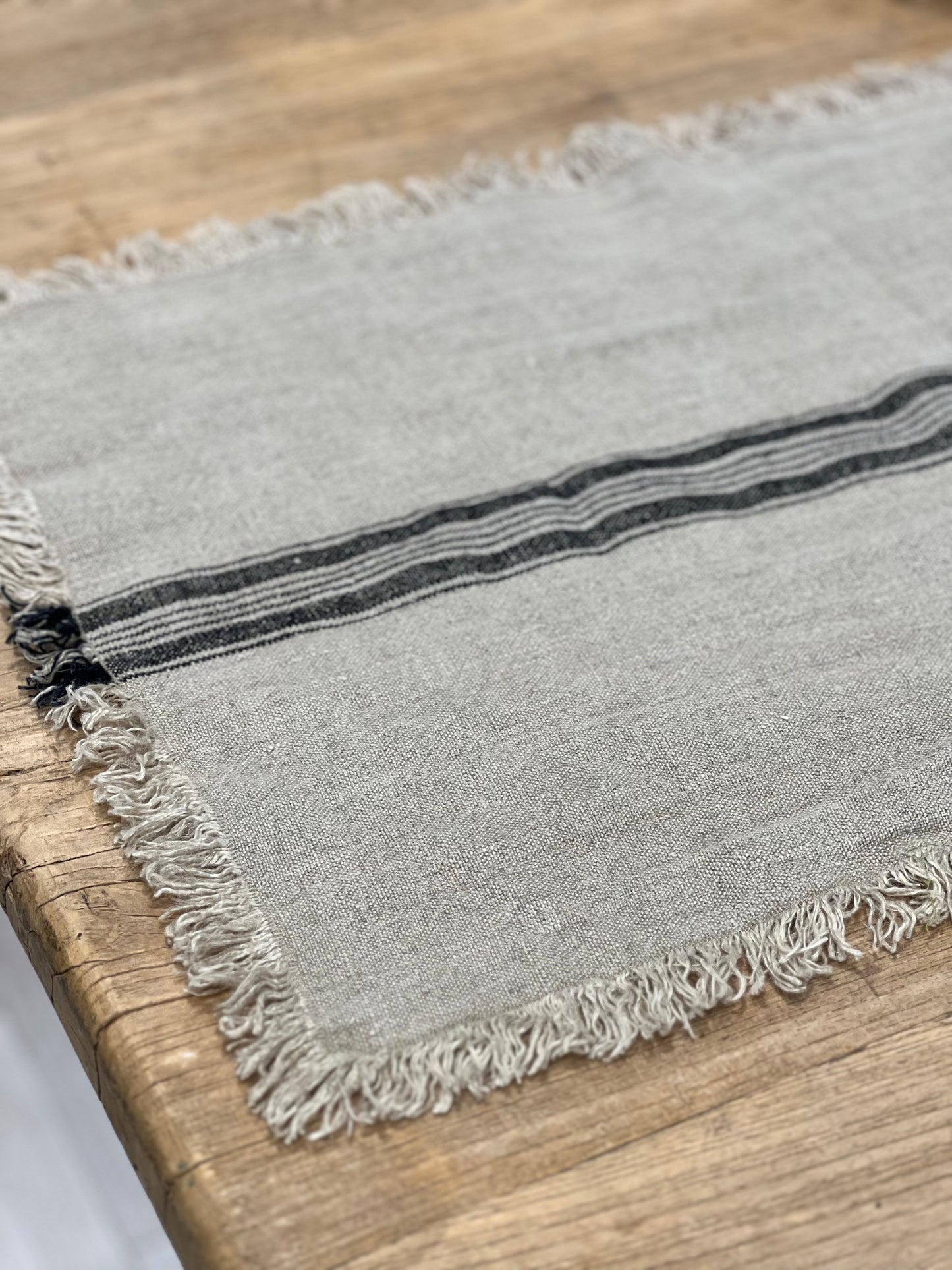 Puro Lino Charcoal Stripe Table Runner 40X140Cm