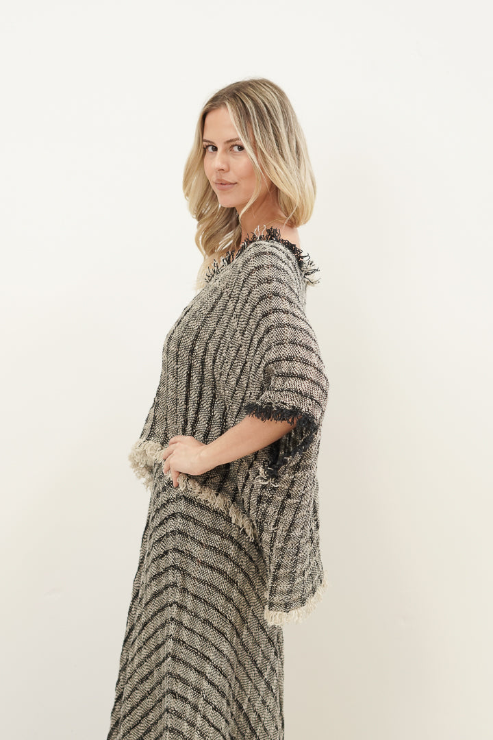 Sarita Fringed Top Black & Natural Blocks