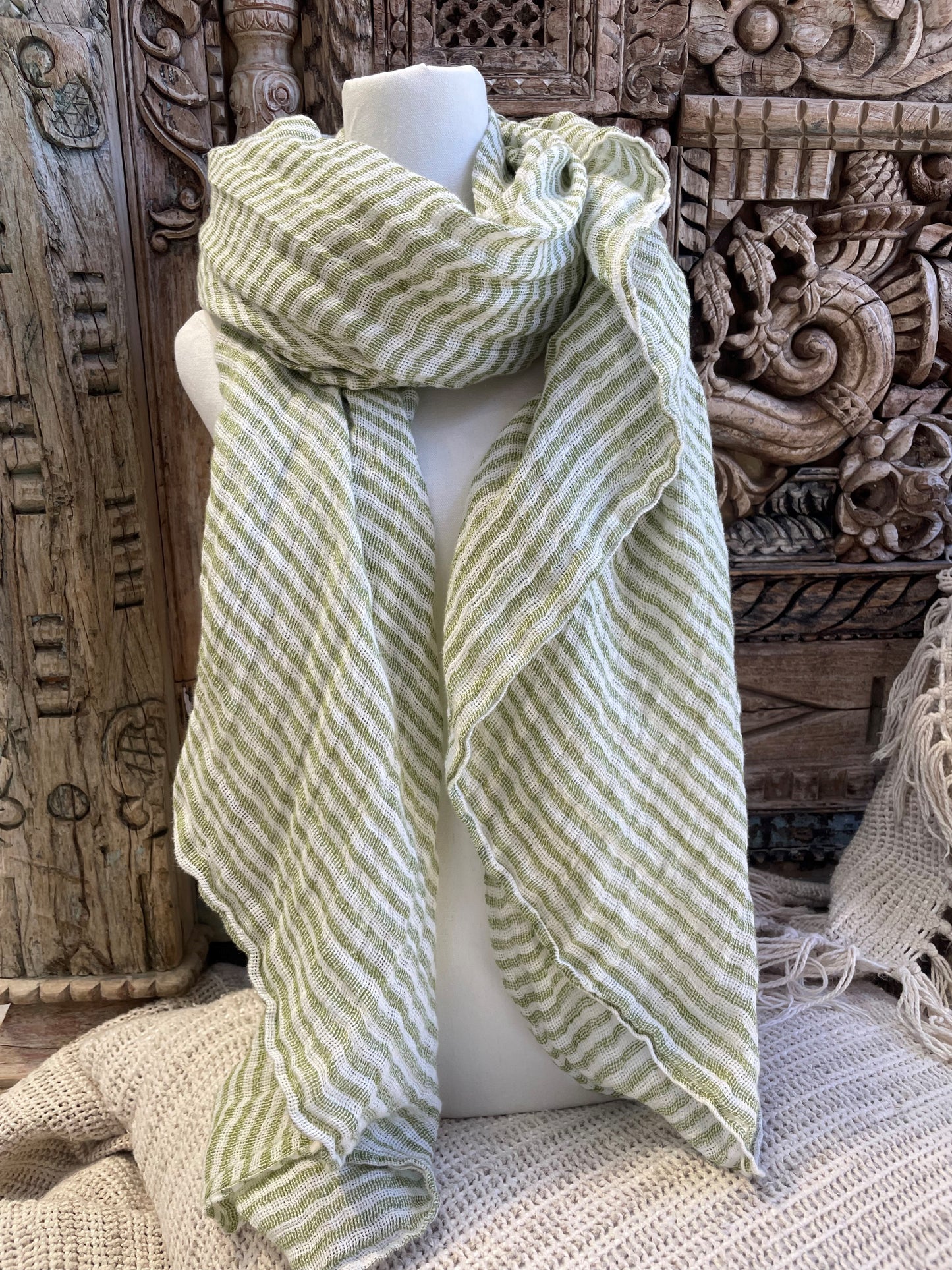Kelly Scarf White & Green Stripe