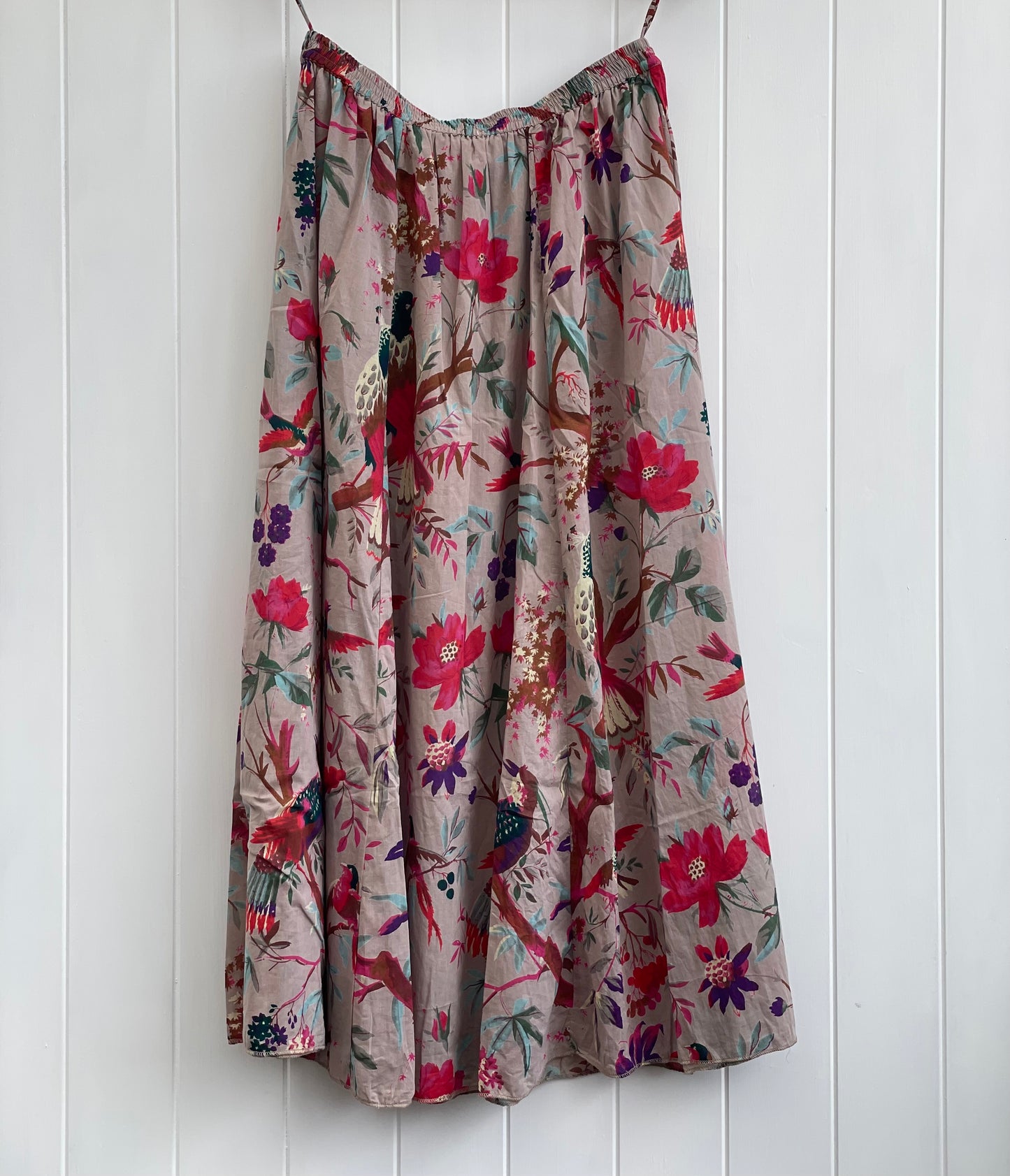 Bird Print Grey Skirt With Lining