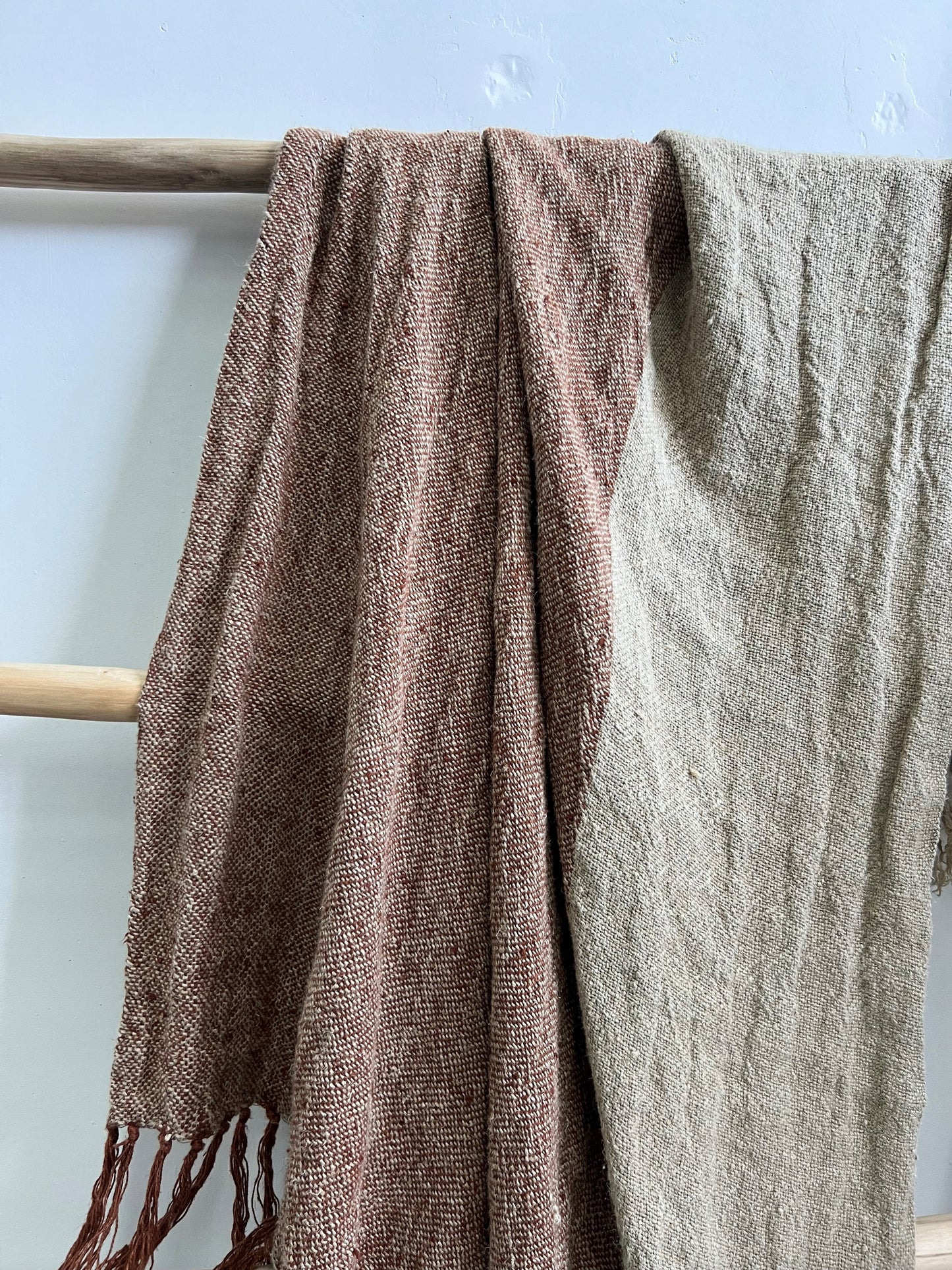 Hugo Knotted Fringe Linenthrow