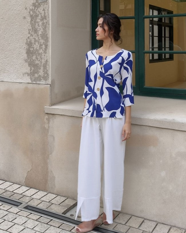 Quarter Sleeve Button Top