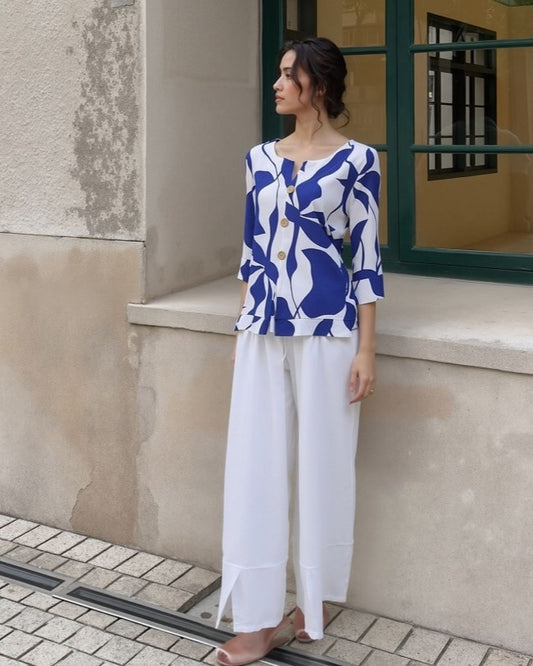 Quarter Sleeve Button Top