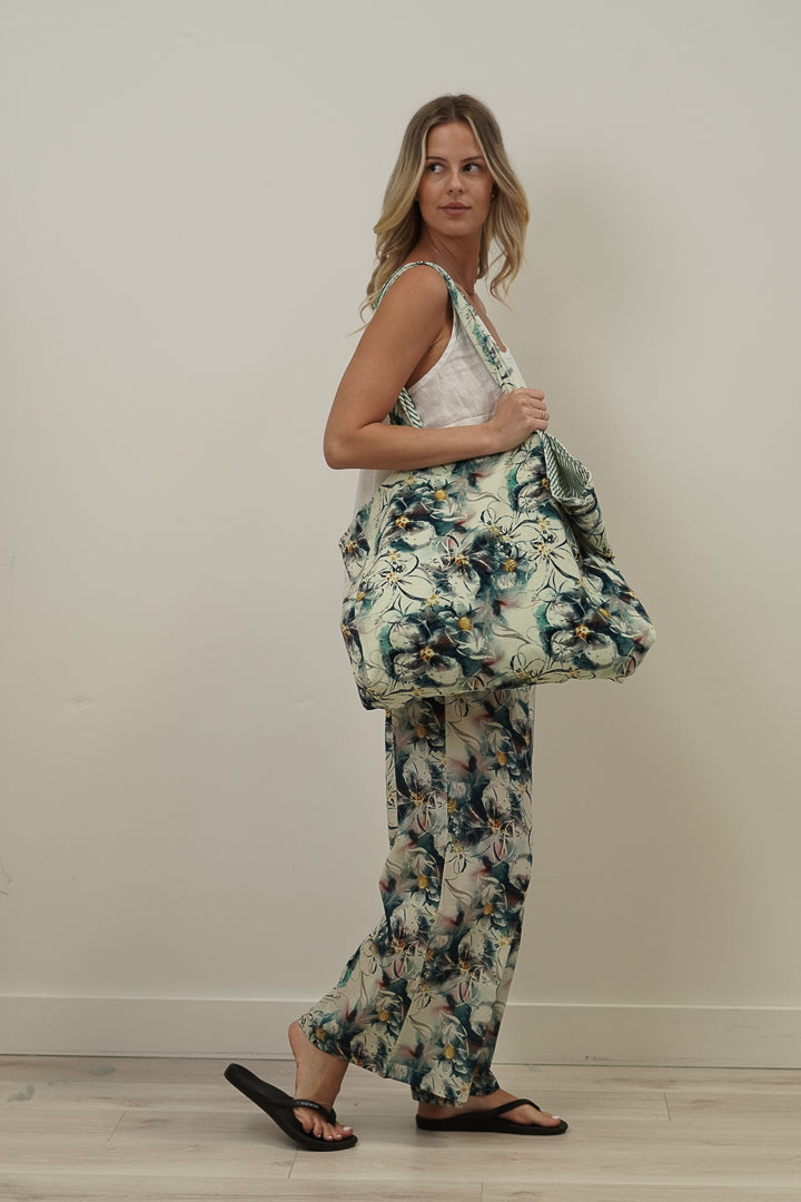 Coastal Botanica Velvet Bag
