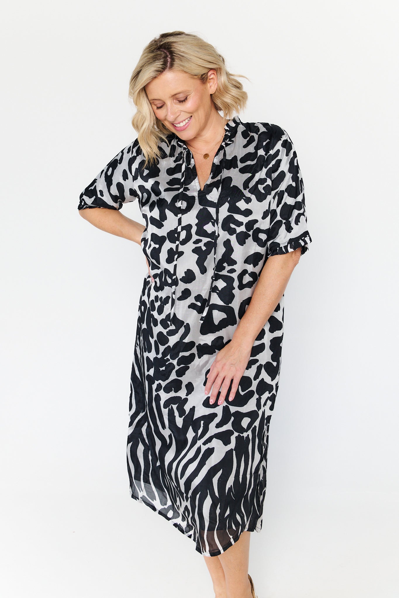 VEDA DRESS