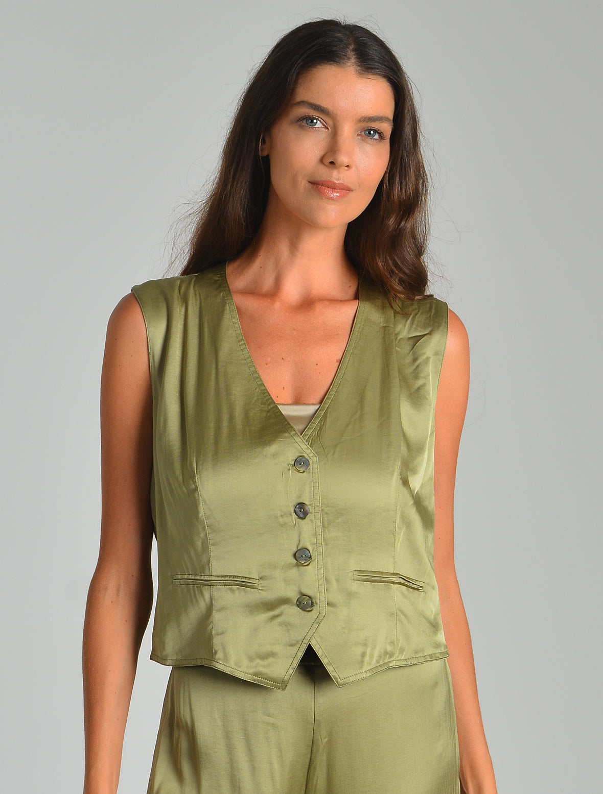 Juno Vest