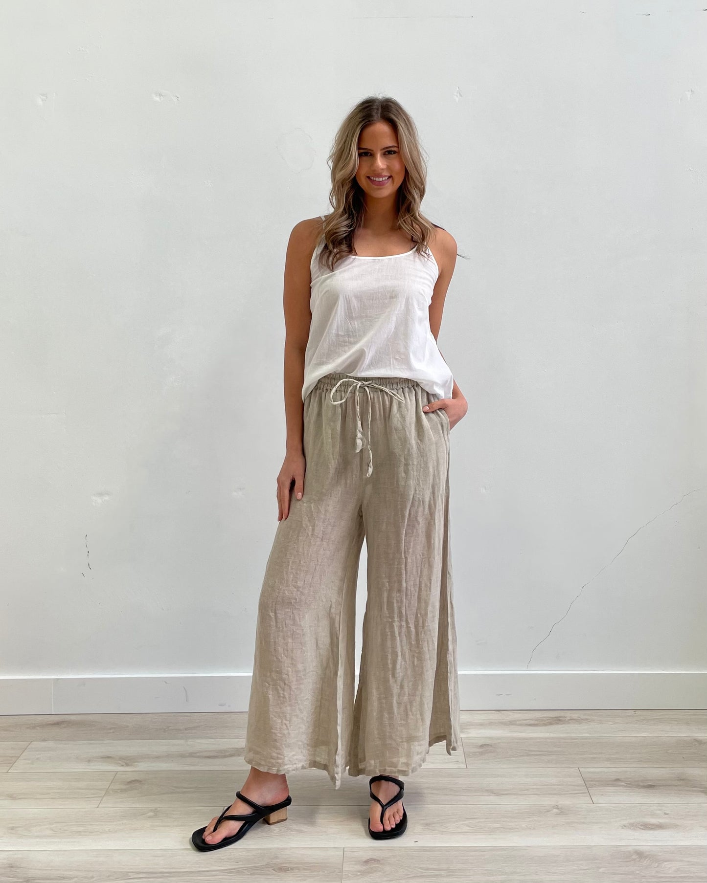 Chiara Wide Legged Pants Natural