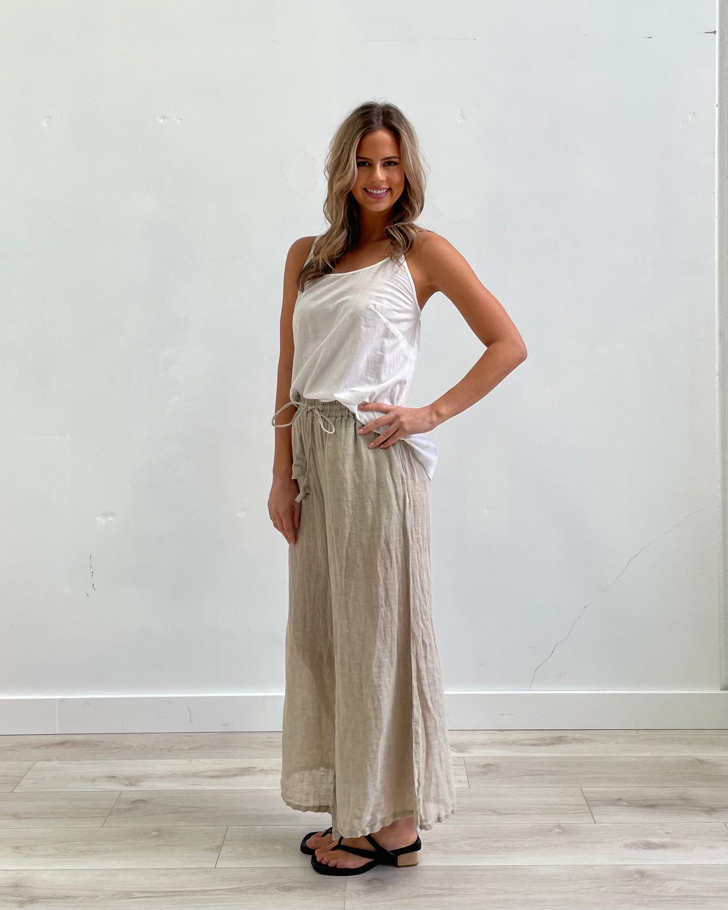 Chiara Wide Legged Pants Natural