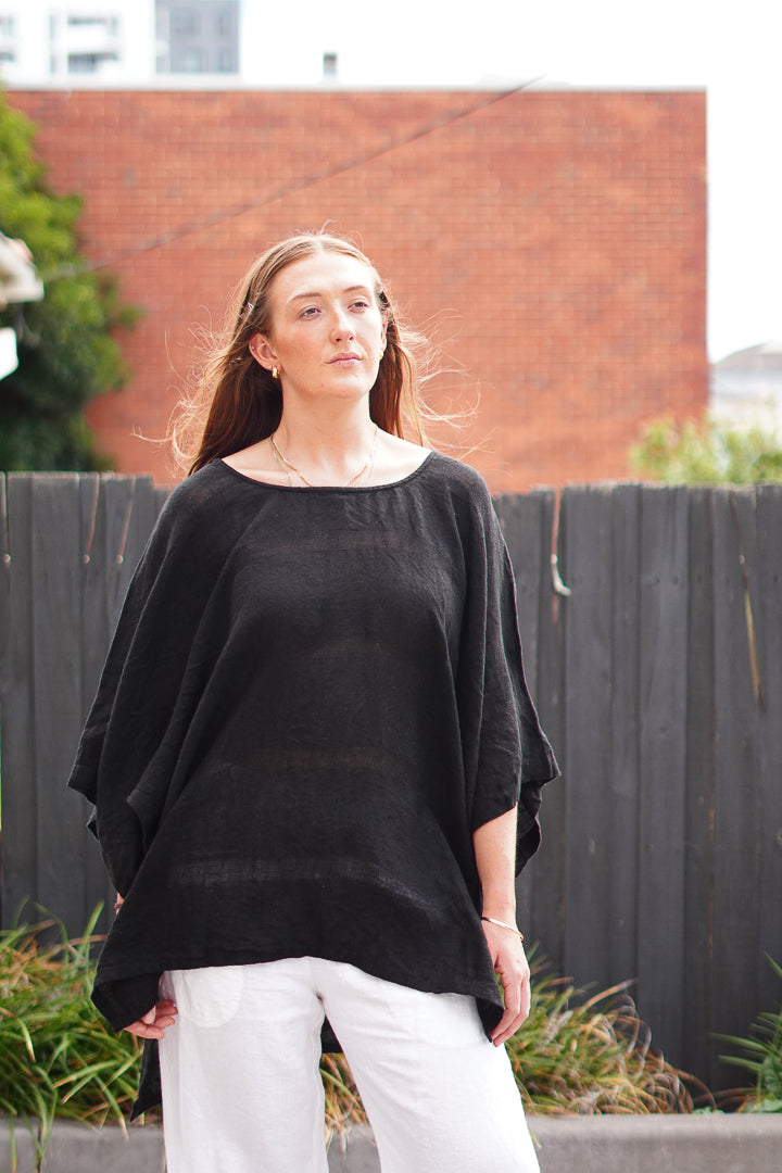 Carlotta Wide Sleeves Black Combo