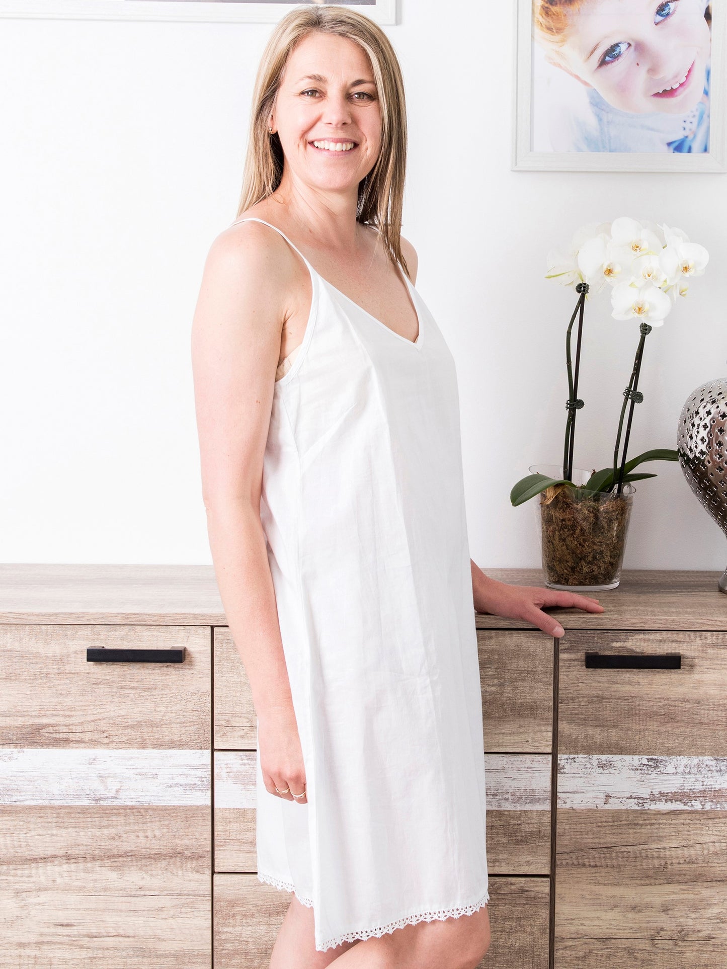 Lulu White Slip With Lace Hem