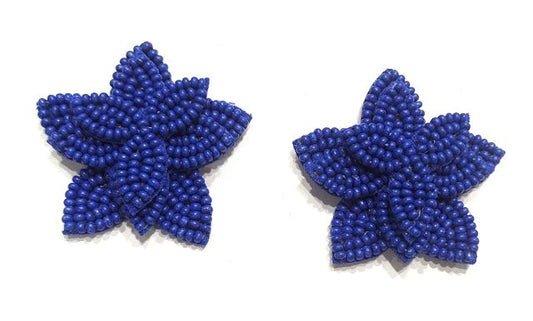 Beaded floral earring blue