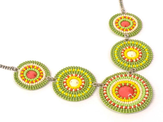pale green circle necklace