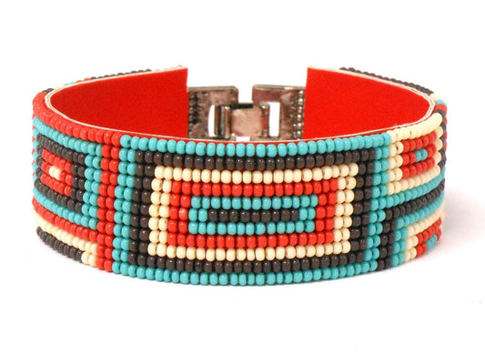 tribal beaded bracelet