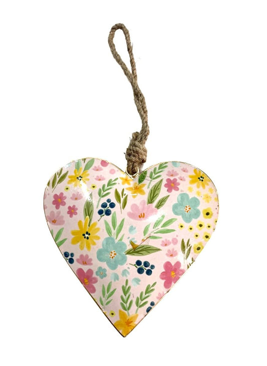 15 cm floral hearts
