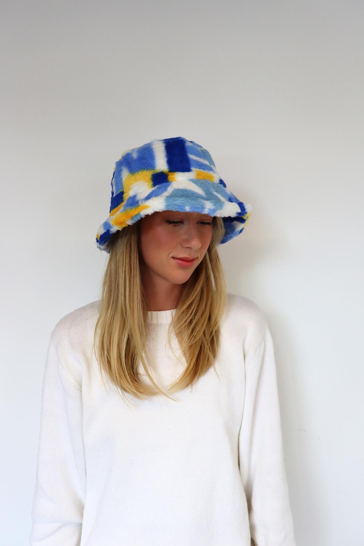 Faux Fur Bucket Hat Multicoloured - 7102