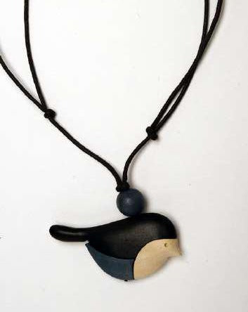 Little Sparrow Looking Wooden Bird Necklace N6-6095