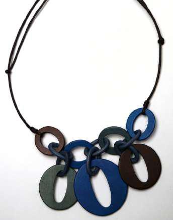 Chained Wooden Pendant Necklace N6-6043