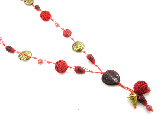 Glass /metal bead necklace