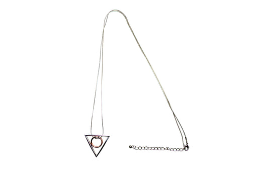 SilvTriangle w/rose gold Nlace
