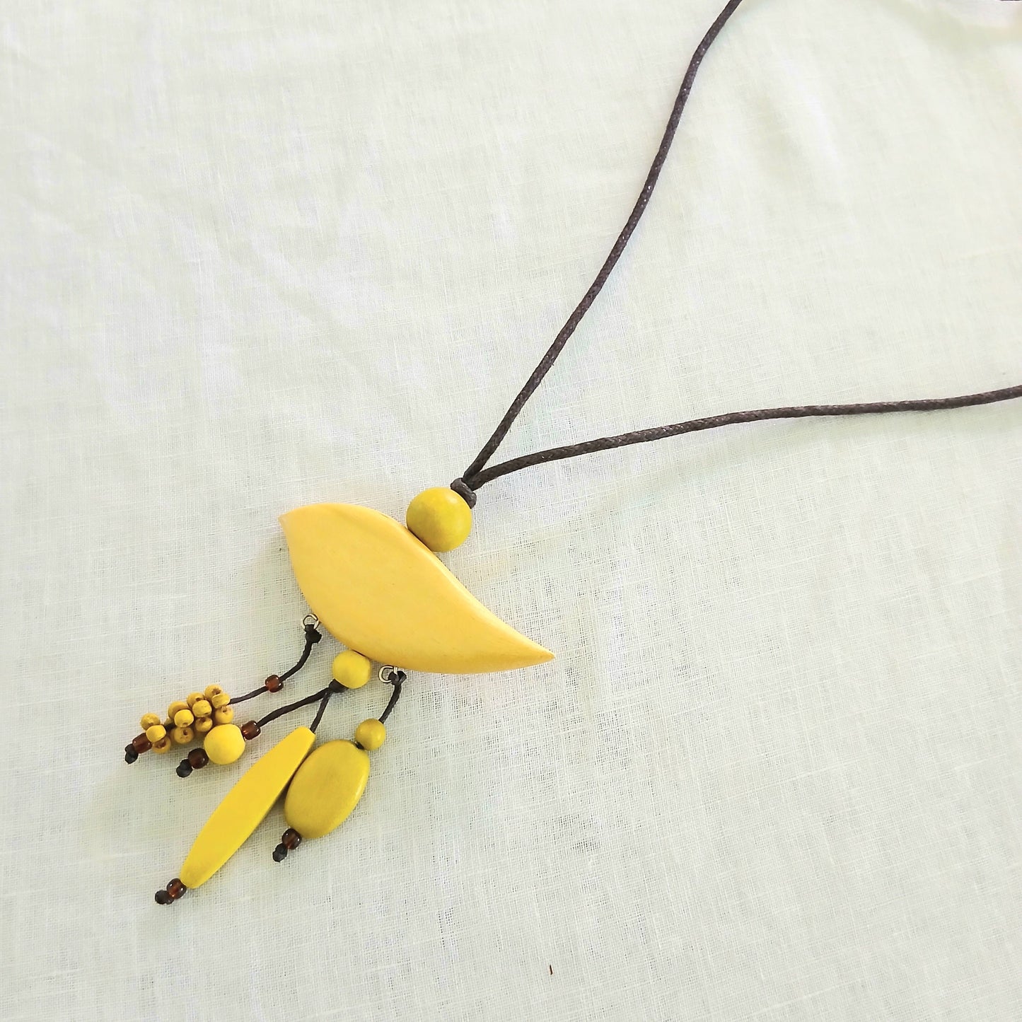 Whimsical Wooden Bird Necklace N6-8405
