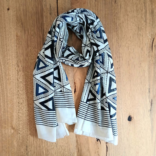 Triangle Print Cotton Scarf 65151