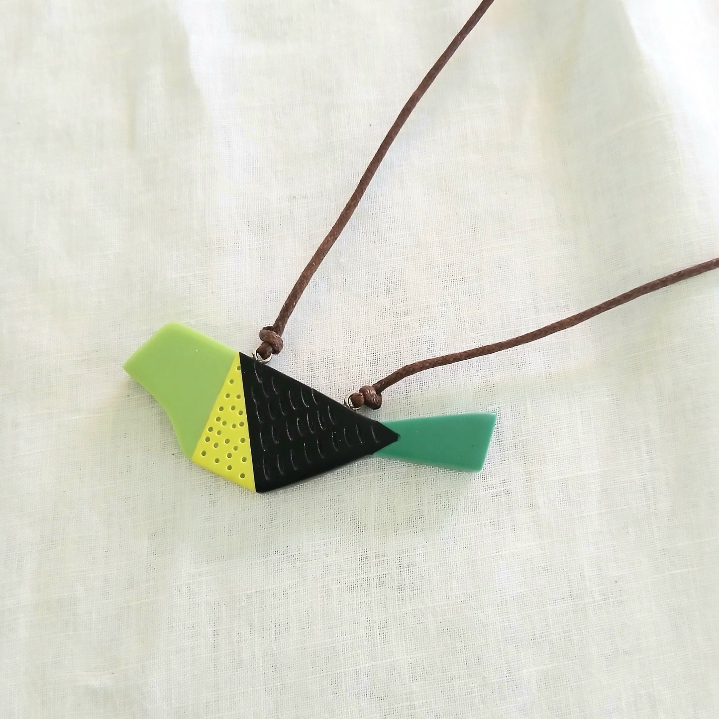 Geo Bird Necklace N8-08