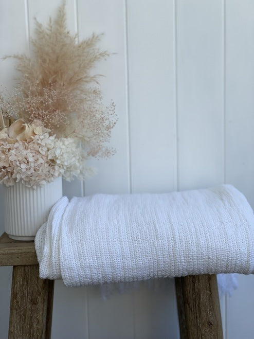 Audrey Heavy Throw-Optic White-Mesh Stonewashed Heavy 100% Linen 130X190Cm