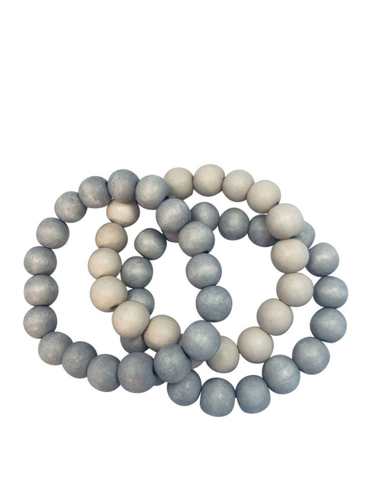 Three row wooden bracelet light grey/cream