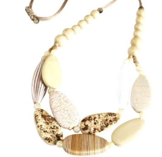 Cream resin/wood necklace