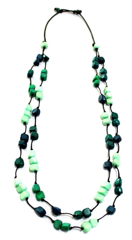 Black/green multi wooden nckle
